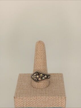 Vintage-Inspired Iridescent Crystal Cluster Pattern Ringin Silver(Vintage Color)